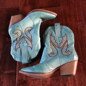 Turquoise cowboy boots